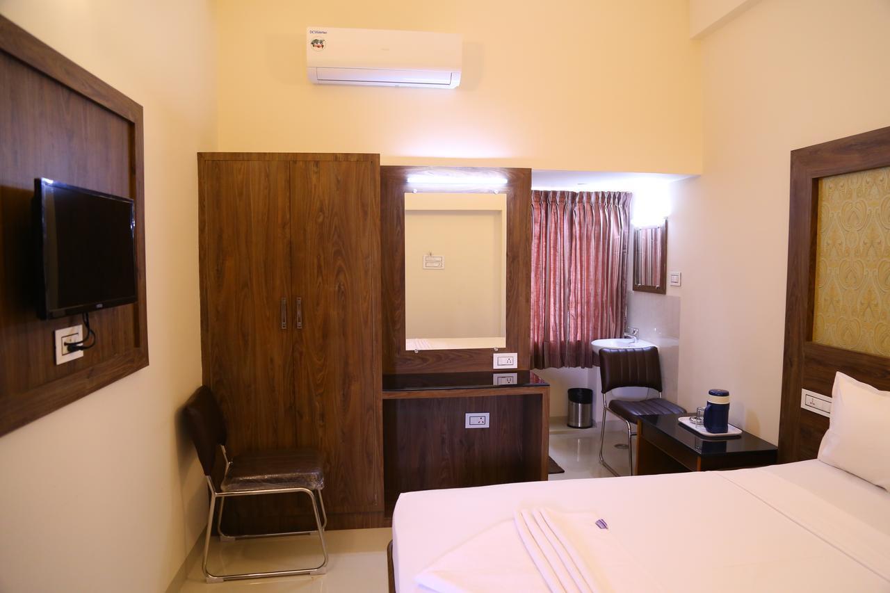 Hotel Gokulgrande Erode Εξωτερικό φωτογραφία